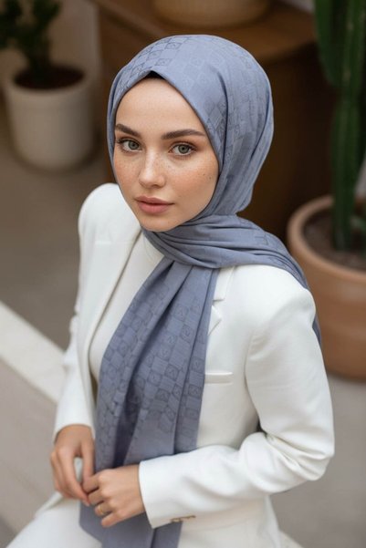 Vissona %57 İPEK %43 PAMUK Monogram Desenli Gri Renkli Şal - 70x190 Dikiş Tip...