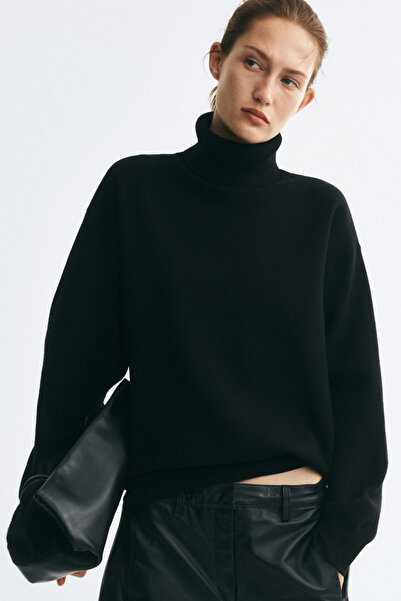H&M Yarım Balıkçı Yakalı Oversize Kazak