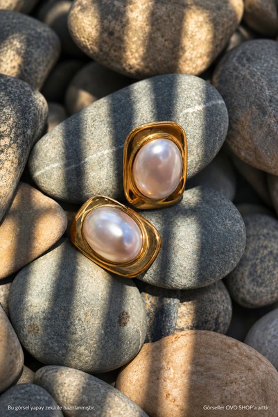 OVO SHOP Gold Old Money Steel Women's Earrings with Big Pearl Detail