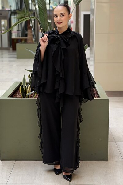 Ghisa Chiffon Ruffle Detailed Blouse and Pants Set