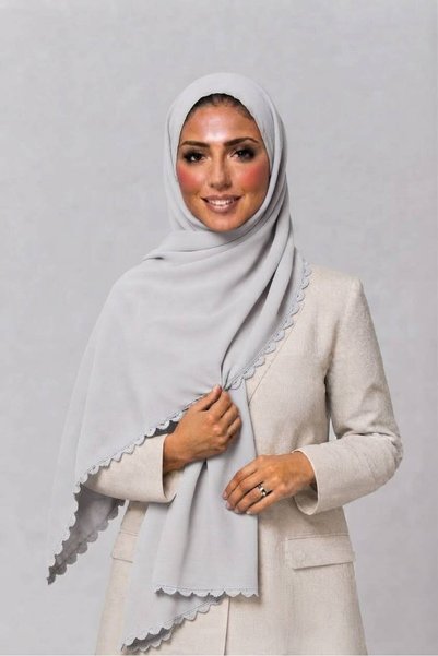 Veil Designer طرحة تركي الون رمادي بشغل اويه تطريز يدوي علي ثلاثة اطراف بقماش...