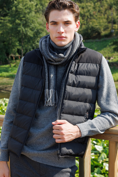 Desen Triko Men's Quilted Puffer Vest Black