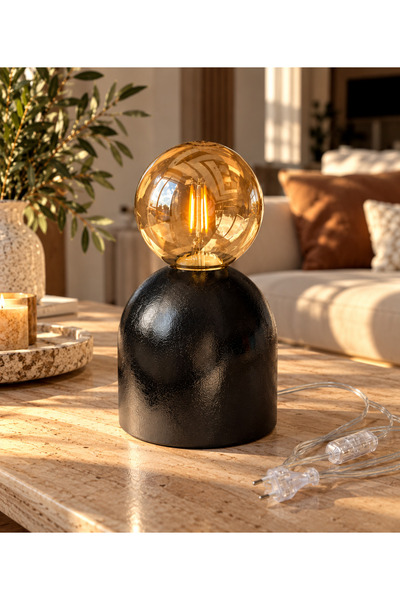 STONE EDITION Modern Dekoratif Masa Lambası – Amber Cam Küre & Gövde