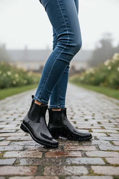 Cozi company Thin Soled Women's Rain Boots