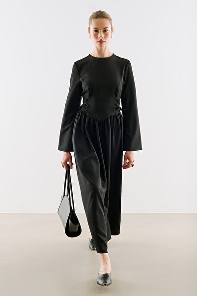 Manuka Bele Dress with Seat-Binding Detail Black