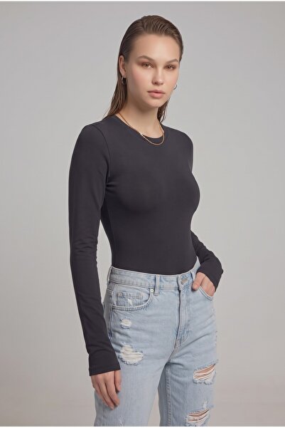 Kadın Siyah Uzun Kollu Bisiklet Yaka Fitted Body