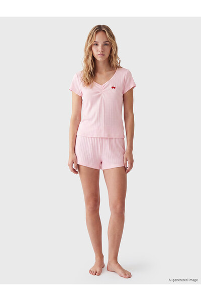 LC Waikiki Alita City with a Difference in Price Lcw Young Pink Printed Short...