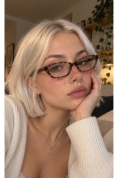 PİYESBOUTİQUE KAİRO- MAVİ IŞIK KORUYUCU ŞEFFAF CAM GÖZLÜK KADIN CAT EYE OPTİK...