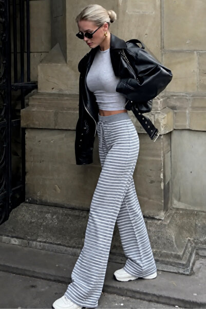 Butik Women's Gray Striped Waist-Tie Wide-Leg Trousers Nns032