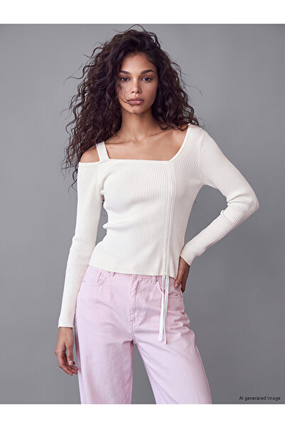 LC Waikiki Nevavm Xside White Asymmetrical Collar Open Shoulder Detailed Wome...