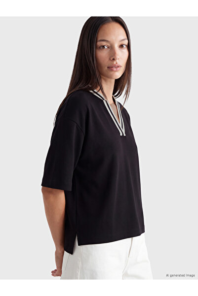 LC Waikiki Alita City Farkıyla Lcw Everyday Black Diver Fabric Striped V-Neck...