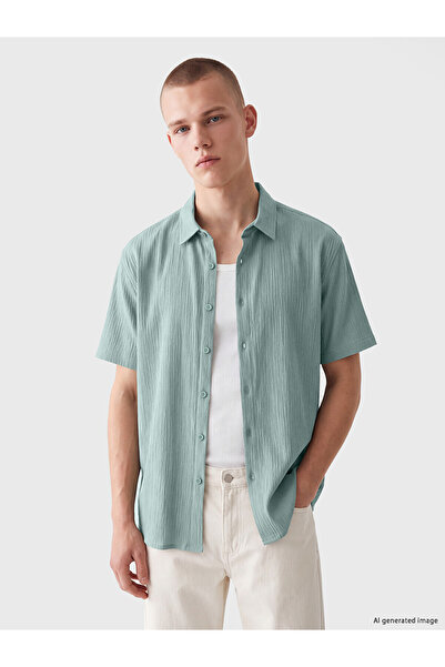 LC Waikiki Nevavm with a Difference of Opinion, Xside Green Crinkle Plain Com...