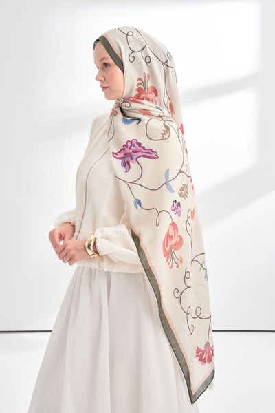 ARMANDA Floral Archive Fiora Pattern Shawl - Khaki - Cream