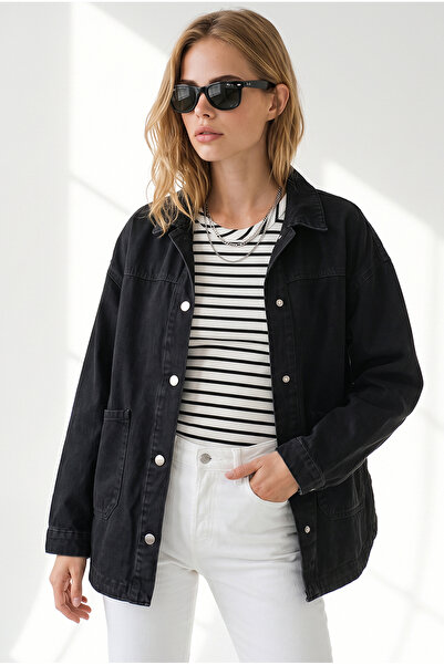 Olalook Women's Black Pocketed Buttoned Denim Jacket Ckt-19000540