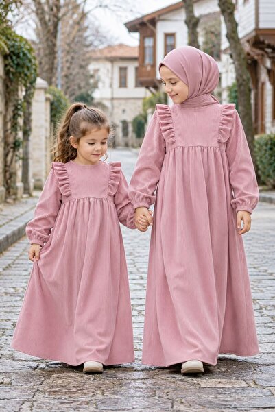 Betül Akbay Kız Çocuk Tesettür Elbise – Kadife Hüma Model Tam Boy – Pembe