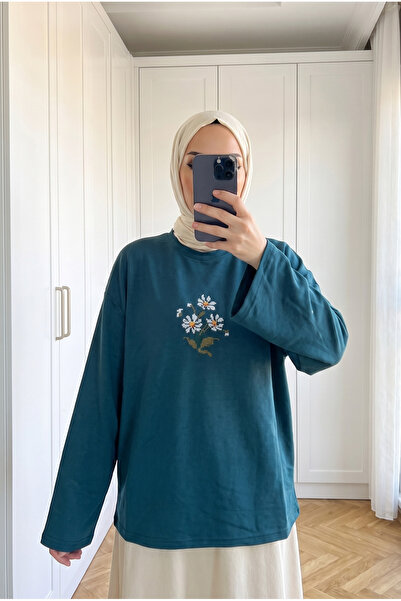 Kirazca Butik Women's Daisy Embroidered Oversize Combed Cotton Tunic