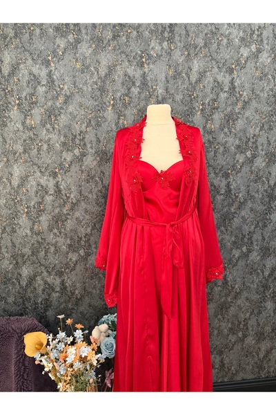 Loviana belle Boxed Set of 2 Red Long Dressing Gowns with Rose Details