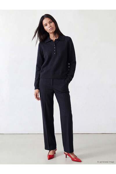 LC Waikiki Esvab • Modern & Distinctive Standart Fit Striped Women's Trousers