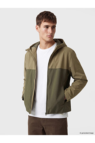 LC Waikiki Men's Relaxed Hooded Raincoat