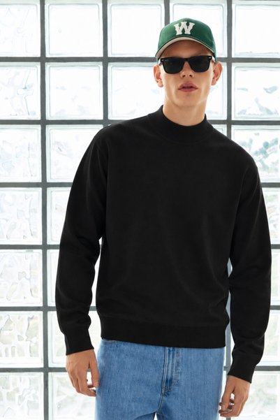 DAMGA JEANS Pulover negru de bază cu guler pe gât pentru bărbați