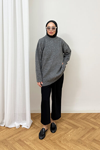 Melike Tatar Pulover de bază din tricotaj 80-8619