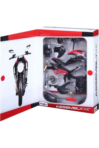Generic Maisto Assembly Line Ducati Diavel Carbon Die-cast Metal Kit (1:12, R...