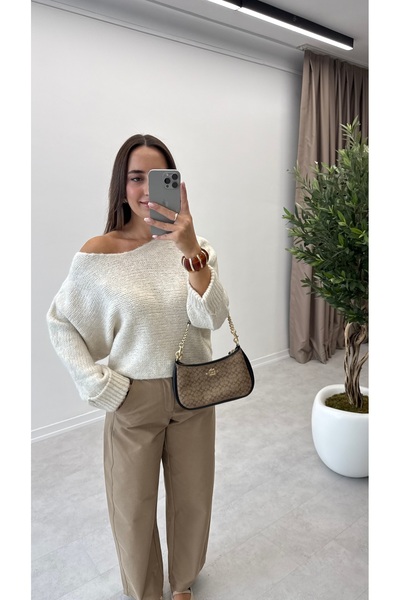 MELLOW Sweater with Folded Sleeves Detail