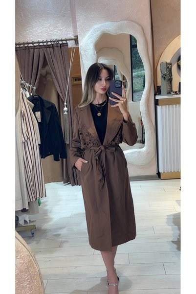 SÜSLÜ BUTİK TRENÇKOT