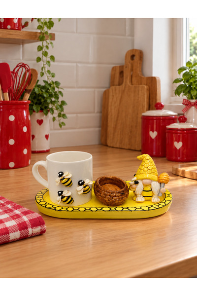 poyata Design Bee Themed Hand-Painted Cup and Presentation Plate Set – Decora...