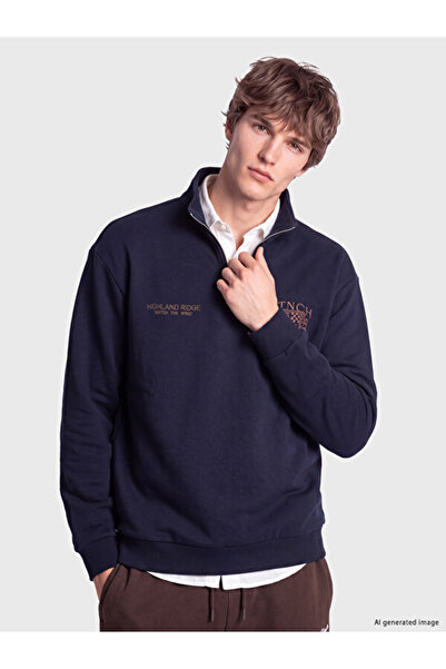 LC Waikiki Rmz Gi̇yi̇m Farkiyla Dik Roba Collar Embroidered Men's Sweatshirt