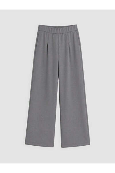 LC Waikiki Rmz Gi̇yi̇m Farkli Pliated Girls' Soft Touch Sweatpants