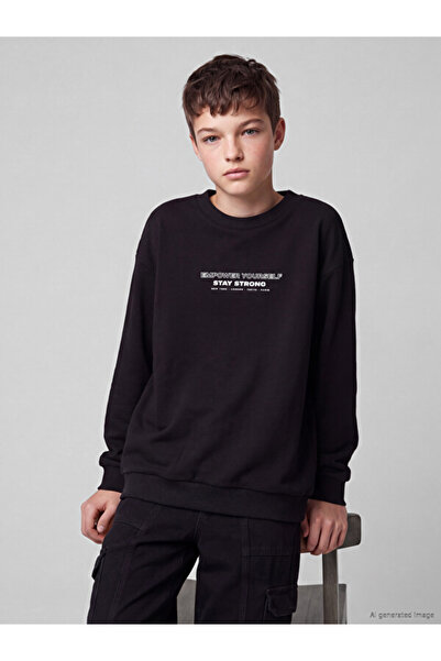 LC Waikiki Esvab • Modern & Distinctive Zero Roba Collar Boys' T-Shirt