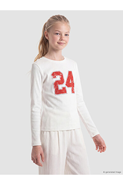 LC Waikiki Esvab • Modern & Distinctive Printed Girls' T-Shirt