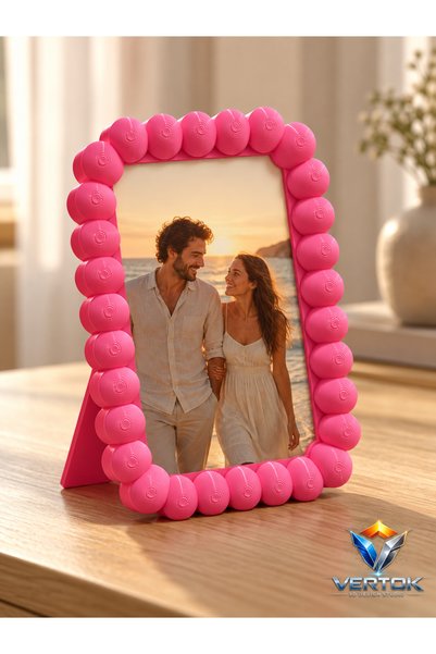Yuvarlak Kenarlı Ayaklı Fotoğraf Çerçevesi
