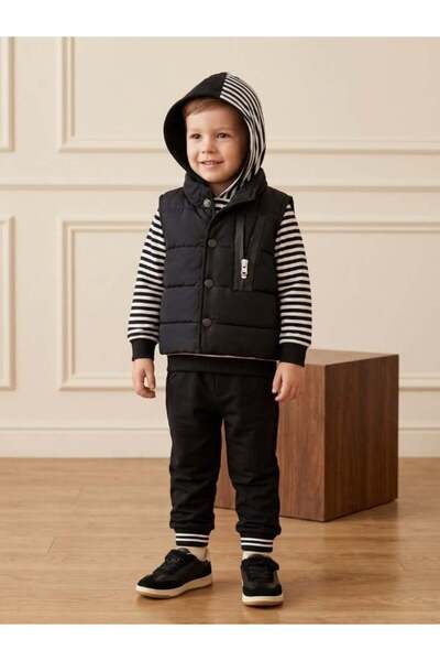 Zekids Σετ φόρμας τριών τεμαχίων για αγόρια με φουσκωτό γιλέκο με κουκούλα