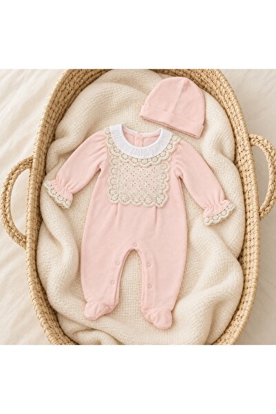 Pure Boutique Salopeta eleganta bebe roz cu dantela si botosei integrati + ca...