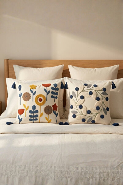 Destiva Home Blue Wreath and Floral Decorative Tassel Pillow Cover Set with Hidden Zipper 42X42 cm