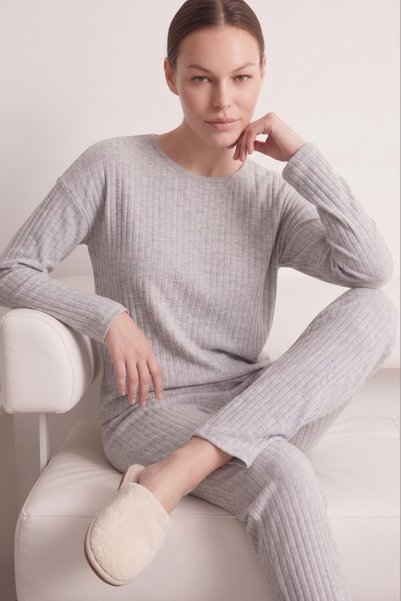 Farya Home Pamuklu Şeritli Kışlık Yumuşak Tuşe İnterlok Örme Pijama Takımı