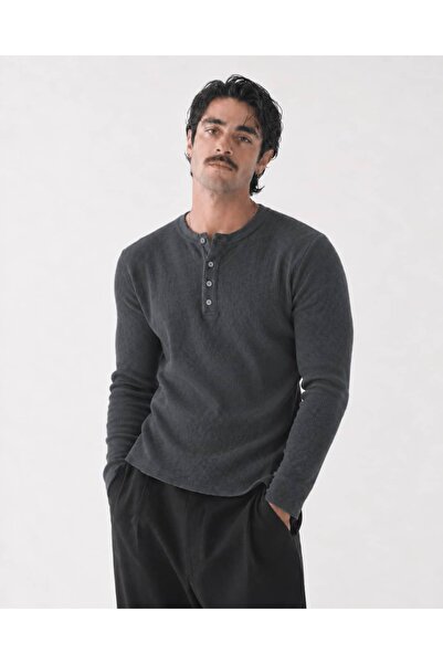 Uzun kollu henley slim fit tişört