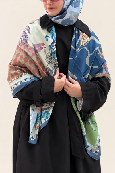 Belli Palm Tree Pattern Shoulder Shawl