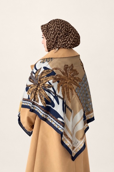 Belli Palm Tree Pattern Shoulder Shawl