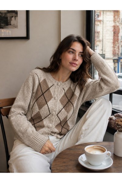 Retrobird Cardigan tricotat cu nasturi cu model Sally Baklava, pentru femei, bej