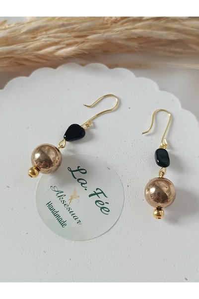 La fee aksesuar Black Natural Stone Gold Round Ball Earrings