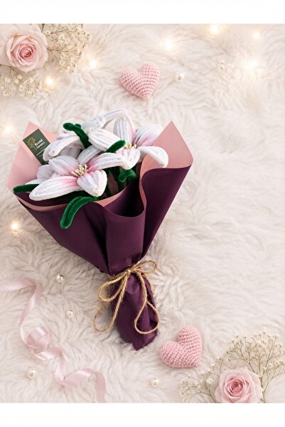 EFA Flowers Şönilden Beyaz Zambak Buket