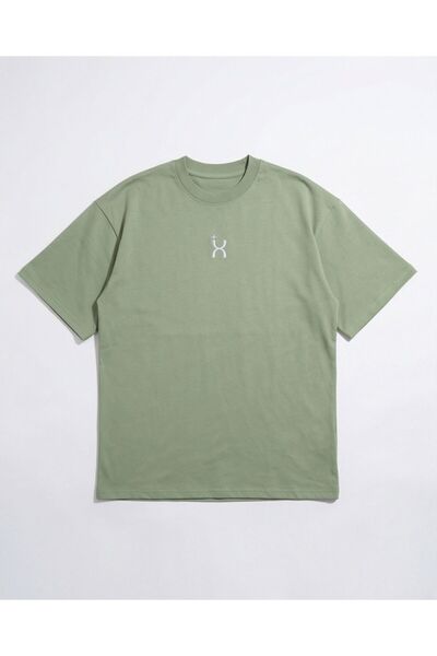 Generic Brand Light Green Oversized T-Shirt with Saudi Arabia Landmarks Print...