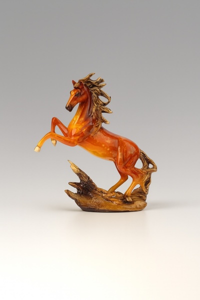 Dumco Horse Statuette DM-75381HD