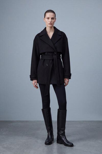 Soul Short Cashmere Coat with Sleeve Cuff Detail Black 32542
