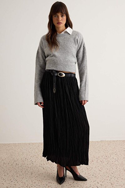 Trendyol Collection تنورة سوداء TWOAW27ET00147