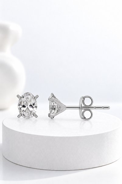 jelux silver Gümüş 925 Ayar 4x6 Mm Solitaire Star Kesim Oval Zirkon Taşlı Rodyumlu Çivili Küpe
