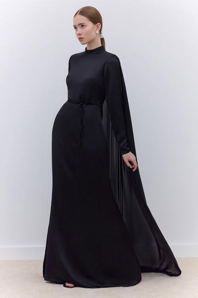 Manuka Black Gown with Capes
